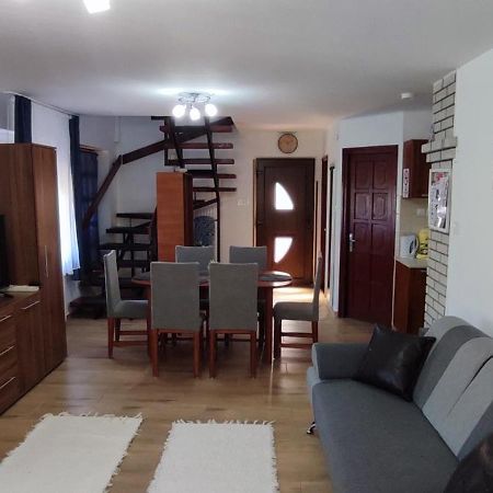 Bazsi Apartman Hajdúszoboszló Exterior foto