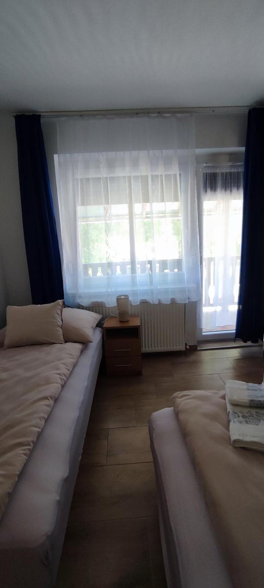 Bazsi Apartman Hajdúszoboszló Exterior foto