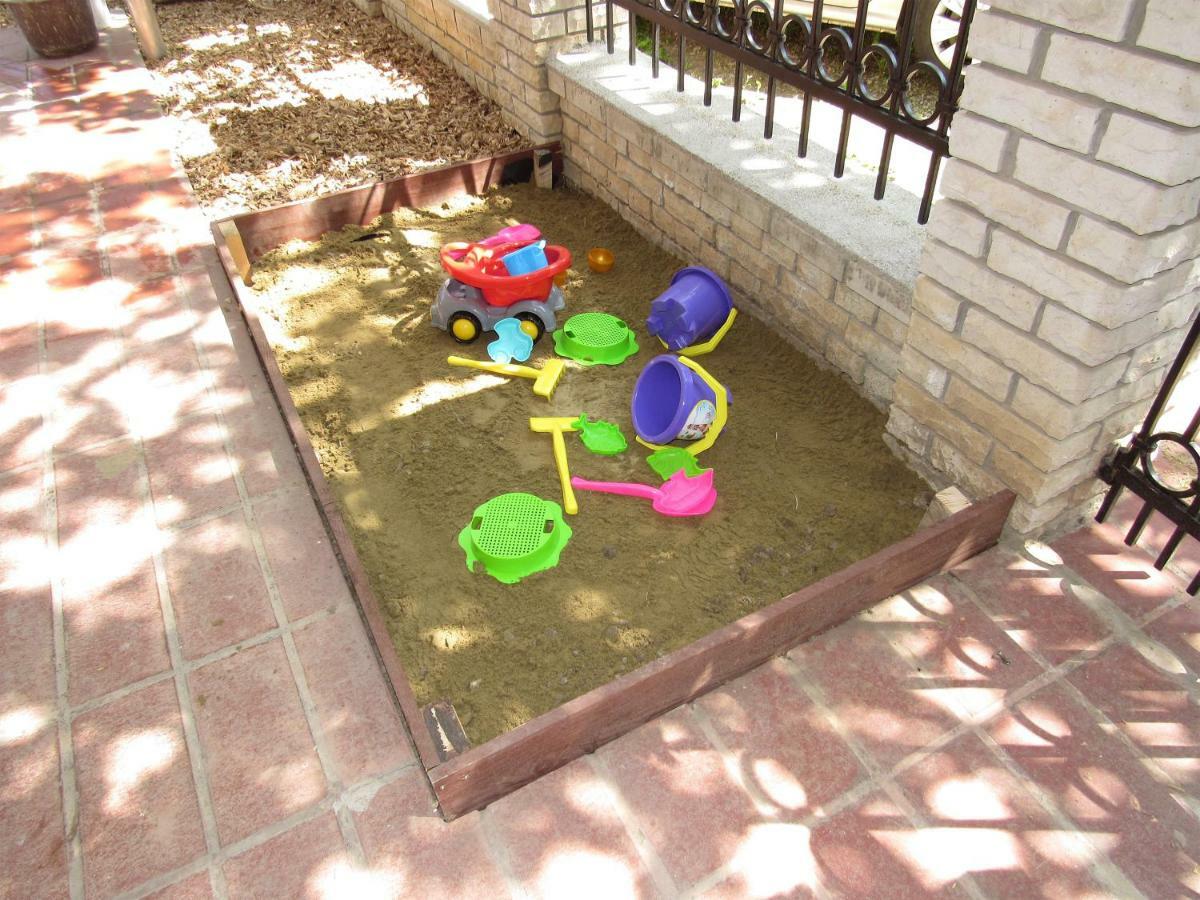 Bazsi Apartman Hajdúszoboszló Exterior foto